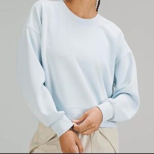 Lululemon Perfectly Oversized Cropped Crew Softstreme - Size 10